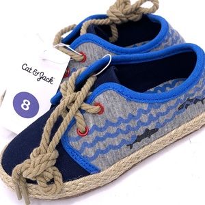 Cat & Jack NWT toddler canvas sneakers size 8